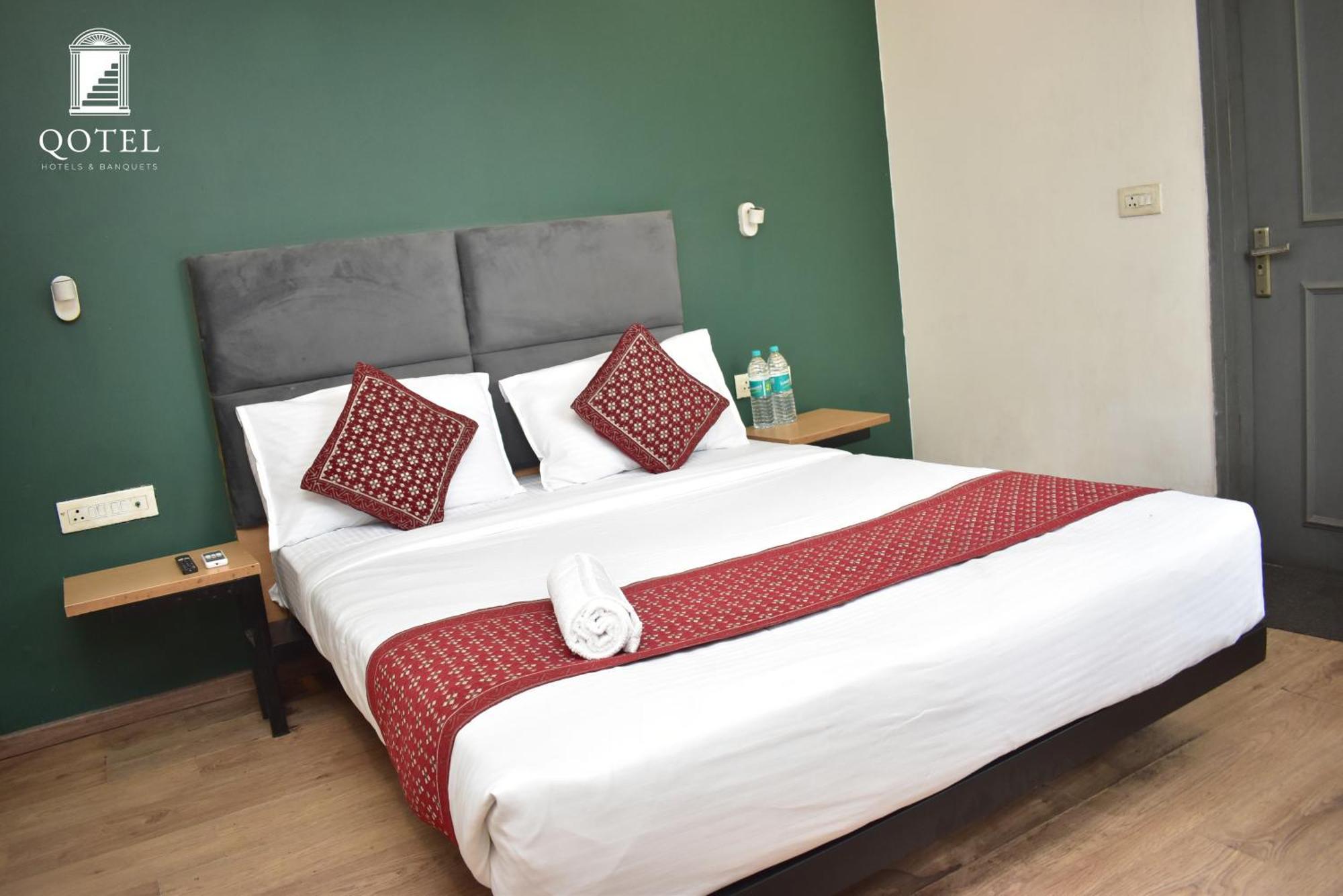 Hotel La Serene By Qotel-Gagan Vihar Anand Vihar ニューデリー エクステリア 写真